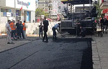 Ağrı'nın en yoğun güzergâhında asfalt çalışmaları başladı