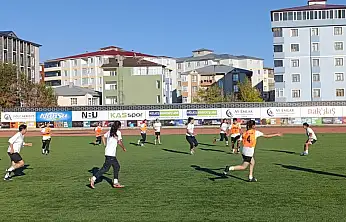 Ağrı'nın kızları 1. Lig'e kilitlendi: Hedef şampiyonluk!