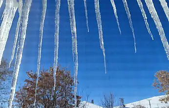 Ağrı'nın köyleri beyaza büründü