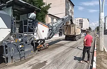 Ağrı'nın önemli güzergâhlarından Kağızman Caddesi'nde yenileme başladı