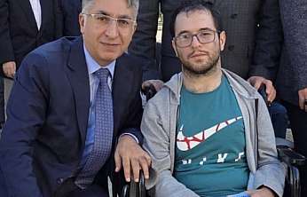 Ağrılı kaymakamın örnek davranışı gönülleri ısıttı