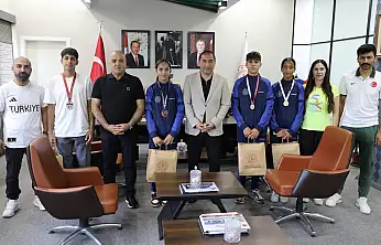 Ağrılı sporcular Türkiye şampiyonalarına damga vurdu