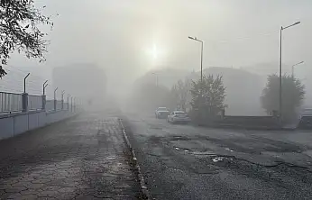 Ağrılılar Perşembe sabahına sis ile uyandı