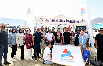 AİÇÜ Balık Gölü Şenliği'nde tanıtım standıyla yoğun ilgi gördü