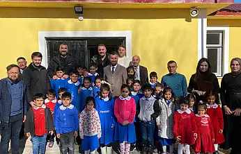 AK Parti Ağrı İl Başkanı Yıldız'dan 24 Kasım Öğretmenler Günü ziyareti