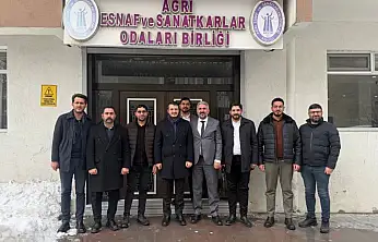 AK Parti heyetinden Başkan Hatunoğlu'na tebrik ziyareti