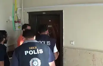 Araç kaporası dolandırıcılığına Ağrı operasyonu! 120 kişiyi dolandıran şüphelilerden biri tutuklandı