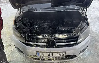 Aşkale Köyü'nde araçta yangın paniği: İtfaiye hızla müdahale etti