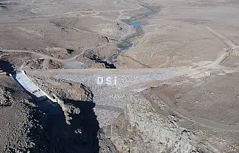 Bakan duyurdu! Ağrı Taşlıçay'da bulunan Derecek Barajı'nda su tutma işlemi başladı