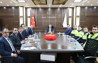 Çevreyolu kazalarını engellemek amacıyla Ağrı'da kritik toplantı yapıldı