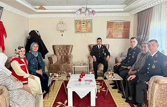 Cumhuriyet Bayramı'nda Ağrı'da şehit aileleri ve gaziler unutulmadı