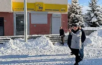 Dedeli'de karla mücadele tamamlandı, yollar açıldı