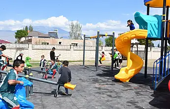 Defalarca tahrip edilen park baştan aşağı yenilendi