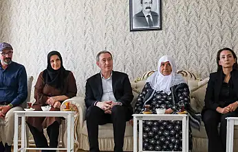 DEM Parti Eş Genel Başkanları taziye için Ağrı'ya geldiler