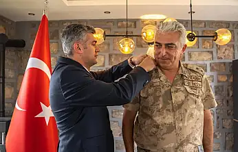 Diyadin'de 30 Ağustos'ta çifte gurur: 8 jandarma personeli terfi etti