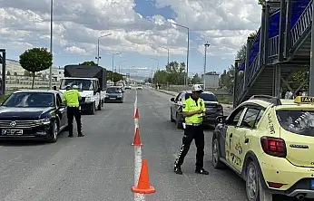 Diyadin'de bir haftada 2 bin 232 kişi ve 5 bin 607 araç sorgulandı