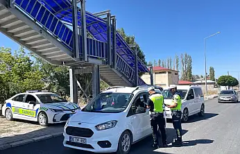 Diyadin'de sıkı denetim devam ediyor