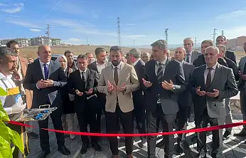 Diyadin'de yeni sosyal alan: Öğretmenevi bünyesindeki kafe açıldı