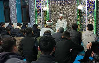 Doğubayazıt gençleri sabah namazında buluştu