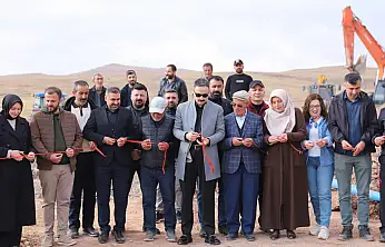 Doğubayazıt'ın Esnemez köyünde 25 yıllık su sorunu çözüldü