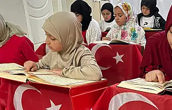 Doğubayazıt'ta ADEM öğrencileri 15 Temmuz ruhunu yaşattı