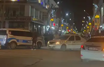 Doğubayazıt'ta çarşı merkezinde silahlı saldırı