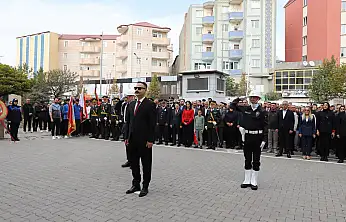 Doğubayazıt'ta Cumhuriyet Bayramı yürüyüşle kutlandı