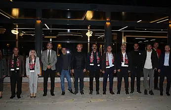 Doğubayazıt'ta futbol için destek zirvesi yapıldı