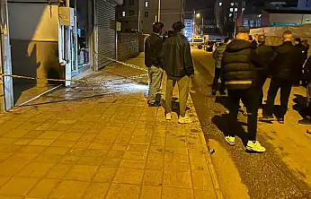 Doğubayazıt'ta gece saatlerinde şüpheli saldırı mahalleyi tedirgin etti