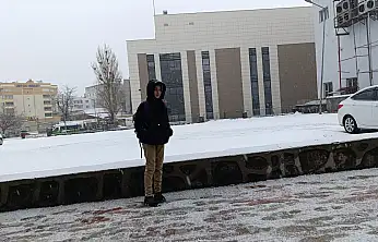 Doğubayazıt yeniden beyaza büründü