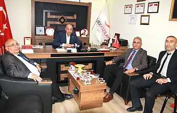 Doğubayazıt'ta Kızılay'a teşekkür: Eğitimcilerden anlamlı ziyaret