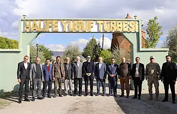 Doğubayazıt'ta türbe önündeki otopark tamamlandı