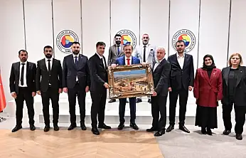 Doğubayazıt TSO'nun yeni yönetimi TOBB Başkanı Hisarcıklıoğlu ile tanıştı
