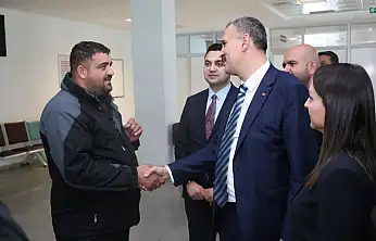 Vali Bozkurt'tan Ağrı Eğitim ve Araştırma Hastanesi'ne ilk ziyaret