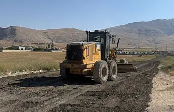 Gürbulak Köyü'nün sorunlarını muhtar devlet-millet iş birliği ile çözüyor
