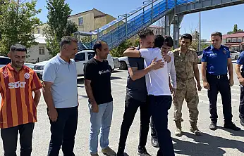 Hamur Kaymakamı Mehmet Nesip Mahir'e duygusal veda