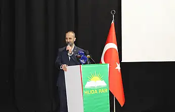 HÜDA PAR Ağrı'da kongreye gitti: Muhammet Arif Yılmaz yeniden başkan seçildi
