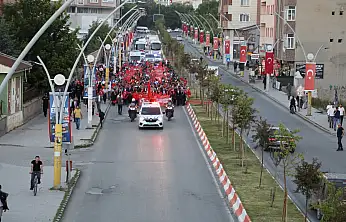 'İrade Bizim, Zafer Bizim' kortejinde Ağrı tek yürek oldu