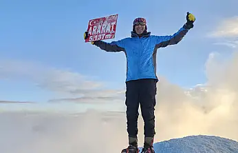 İspanya'dan Ağrı'nın zirvesine