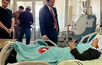 Kaymakam Coşkun Tutak Devlet Hastanesi'ni mercek altına aldı