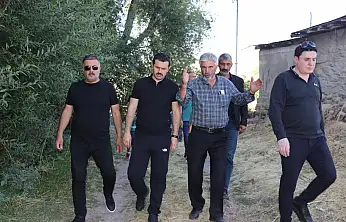 Kaymakam Coşkun ve Başkan Sayan, İsaabat Köyü'nde vatandaşları dinledi