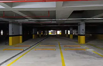 Kent Meydanı'nın yeni kapalı otoparkı vatandaşlardan tam not aldı