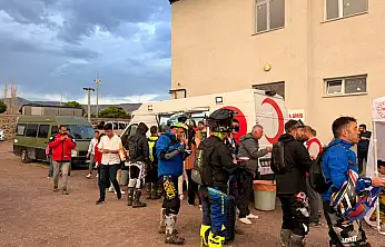 Kızılay'dan şampiyona finalinde vatandaşlara ikram