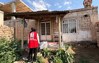Kızılay Doğubayazıt Şubesi ihtiyaç sahiplerinin yüzünü güldürdü