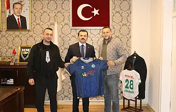Ordu'dan Tutak'taki ihtiyaç sahibi öğrencilere destek geliyor