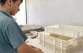 Patnos'ta fırıncıların mesaisi gün doğmadan başlıyor