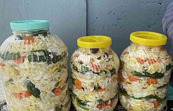 Patnos'ta kış için lahana turşusu hazırlıkları başladı