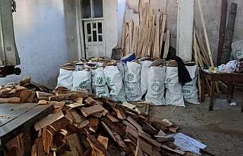 Soğuklar geldi, Ağrı'da yakacak odun satışları hızlandı