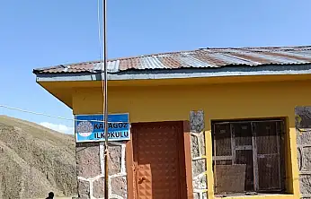 Taşlıçay'da Karagöz İlkokulu yeni eğitim yılına hazırlandı