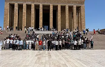 Taşlıçaylı öğrenciler Ankara ve Çanakkale'de tarihle buluştu